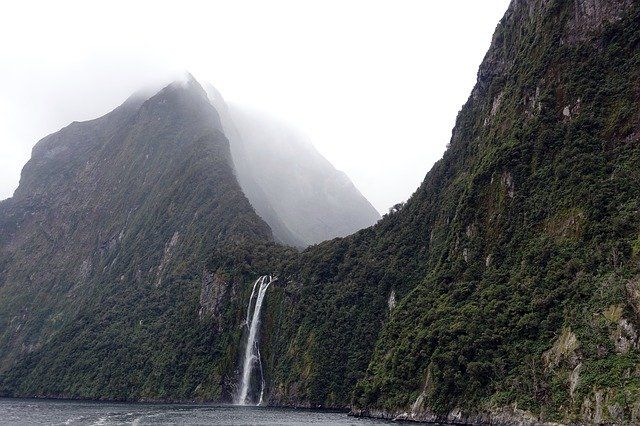 La Nouvelle-Zélande se visite en croisière.