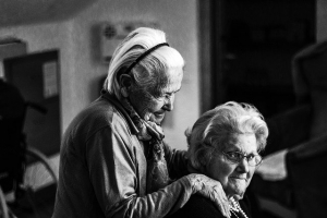 Deux femmes âgées