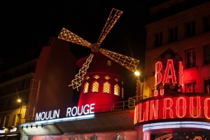 Le moulin rouge et boutique de danse